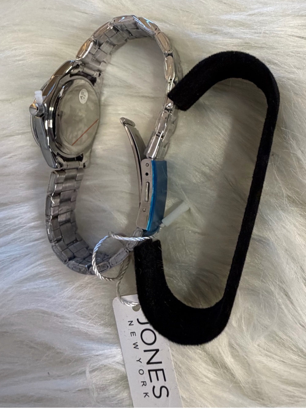 Jones New York Women’s Silver Stainless Steel Black Dial Quartz Watch NWT - Picture 3 of 6